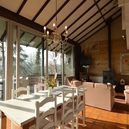 Modern In With Terrace Holiday home *