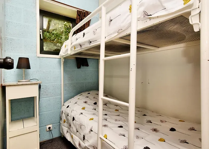 With View Near Coo ستافيلوت